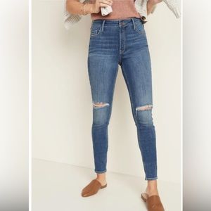 Old Navy Rockstar Jeans High Waisted Skinny Medium Wash size 12